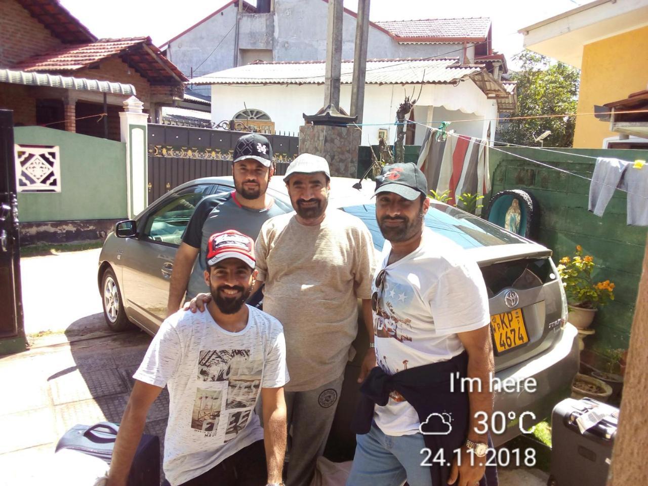 Randi Homestay In Negombo Exterior foto